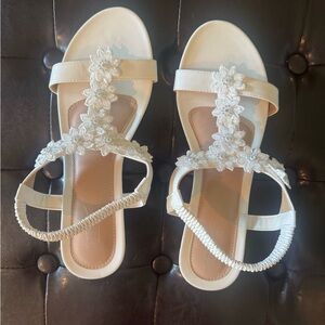 Elegant White Floral Sandals NWOT